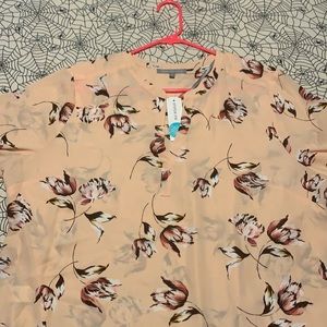 Daniel Rainn tab sleeve peach floral top